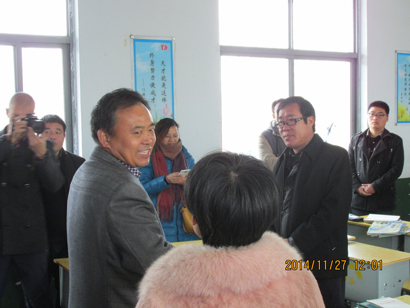 三中教干教师来我校参观指导工作
